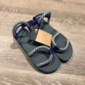 NWT North Face Sandals